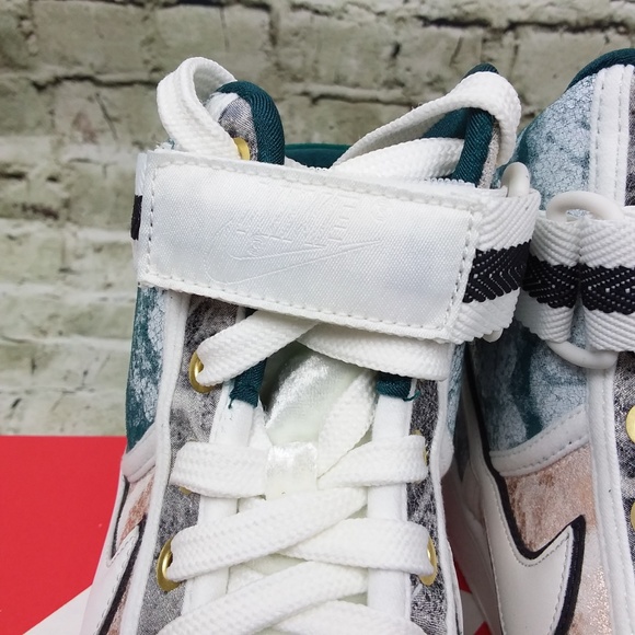 NIKE Vandal Hi LX High Top Sneaker Womens - Picture 4 of 7